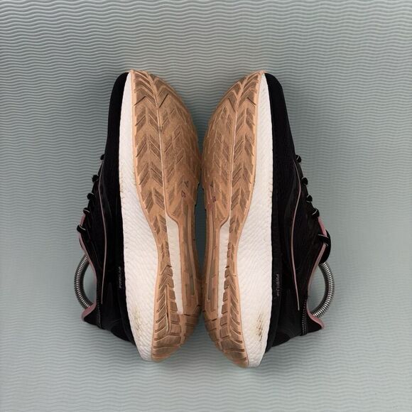 Saucony Hurricane 23 Athletic Running Shoes Women’s Size 8 S10615-45 Black Pink - Picture 6 of 9